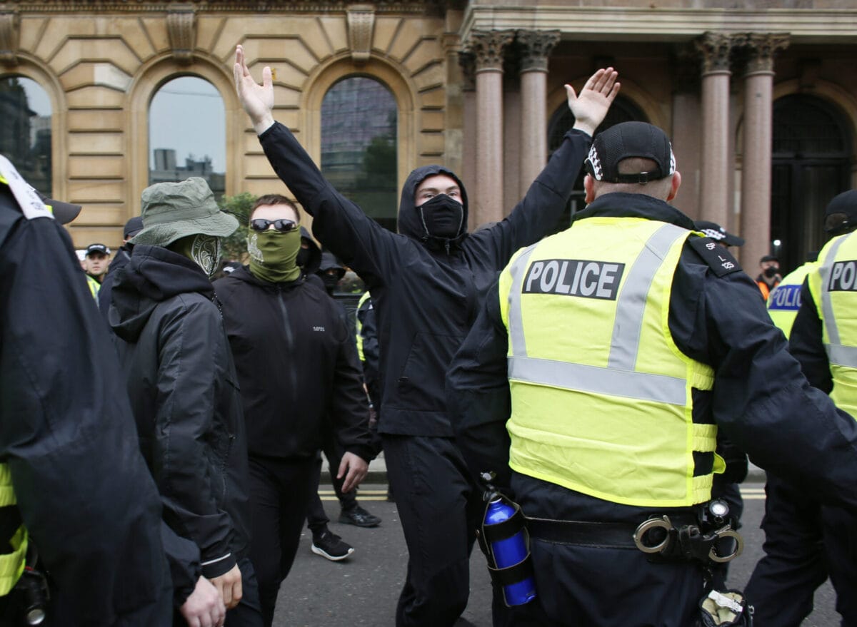 Photo essay: Glasgow's anti-immigration protest 8