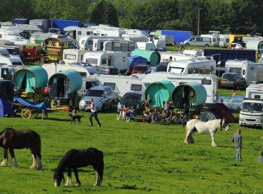 Travellers suffer 'appalling discrimination', say human rights groups 7
