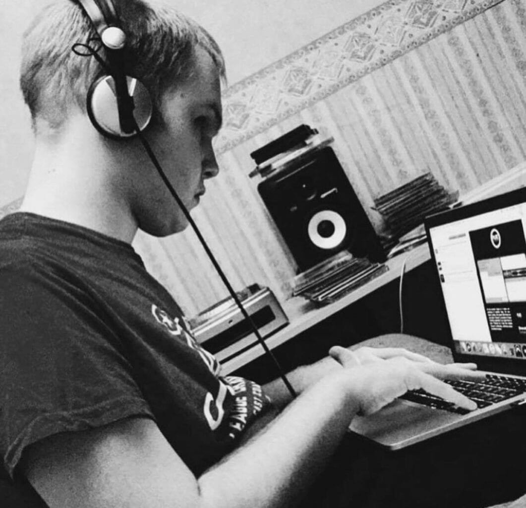 Sun is shining: the community radio station fighting for survival 5