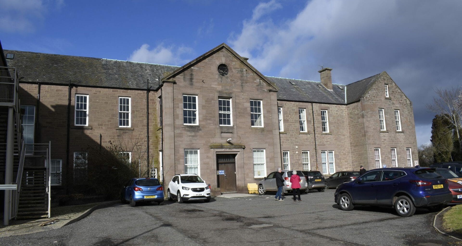 NHS Tayside stalls community plans for abandoned infirmary 3