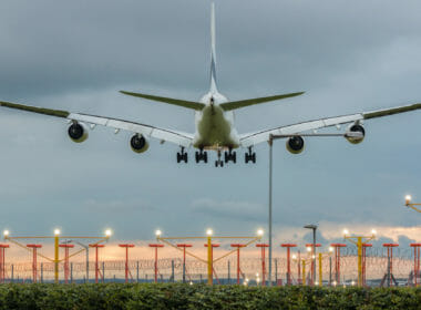 Government accused of ‘greenwashing deal’ in support of Heathrow 9