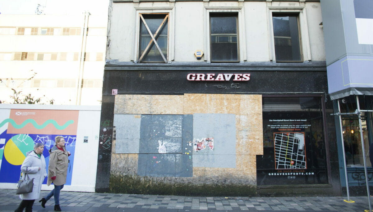 Sauchiehall Street Greaves Sports empty shop