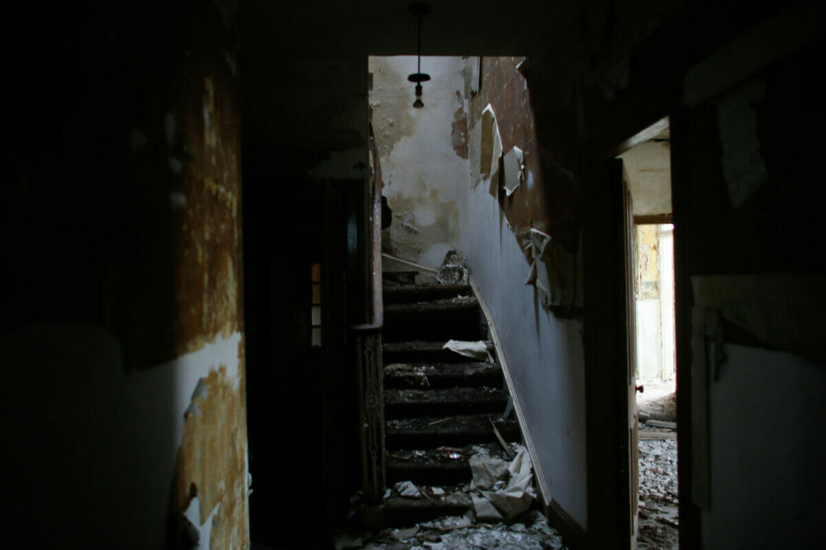 Island depopulation: The battle on Bute 16